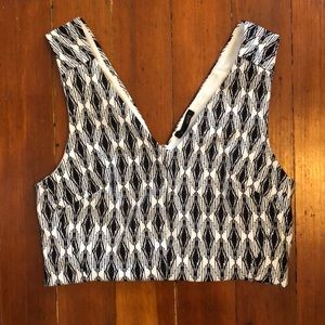 Printed Black/White Crop